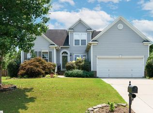 10 Waters Reach Ln, Simpsonville, SC 29681