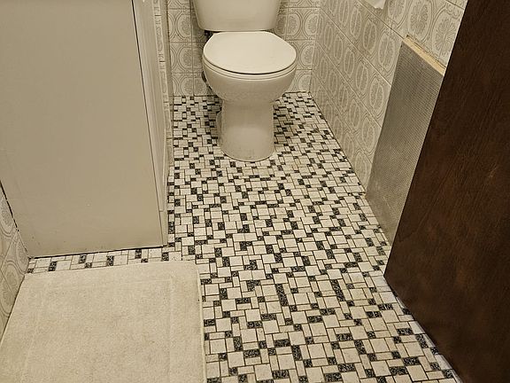 5th image of 32-15 44th St #1A