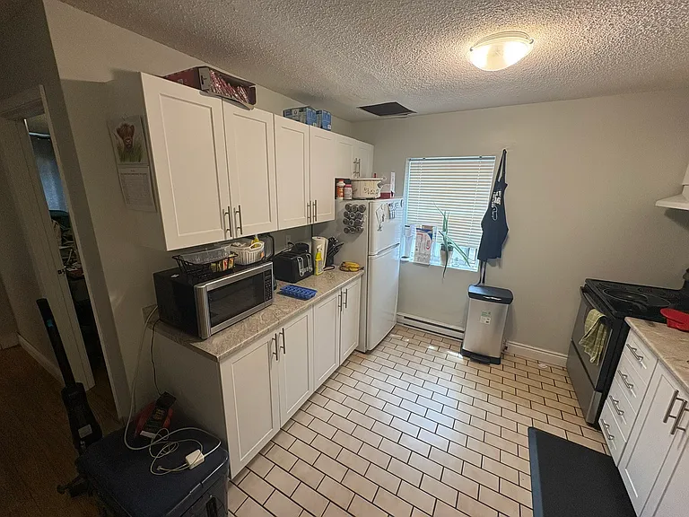 212 Colborne St #101 — Photo 11