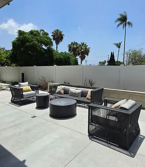 NV Lofts — Photo 15