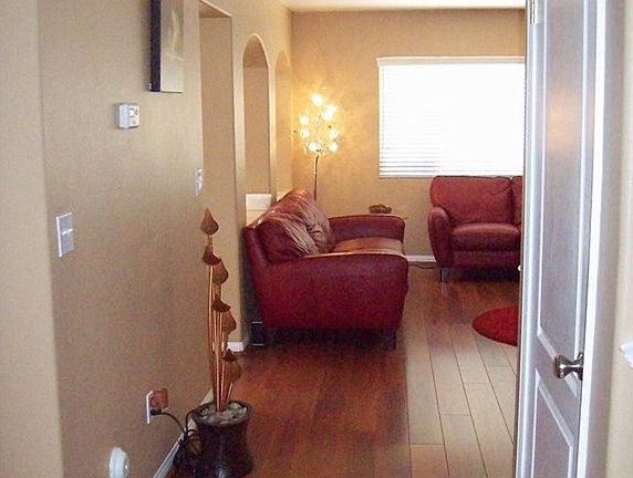 5th image of 14010 Carol Ln