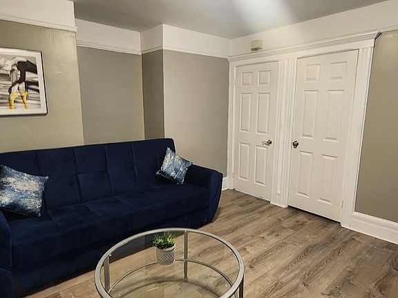 4th image of 98 Lockwood Ave #2
