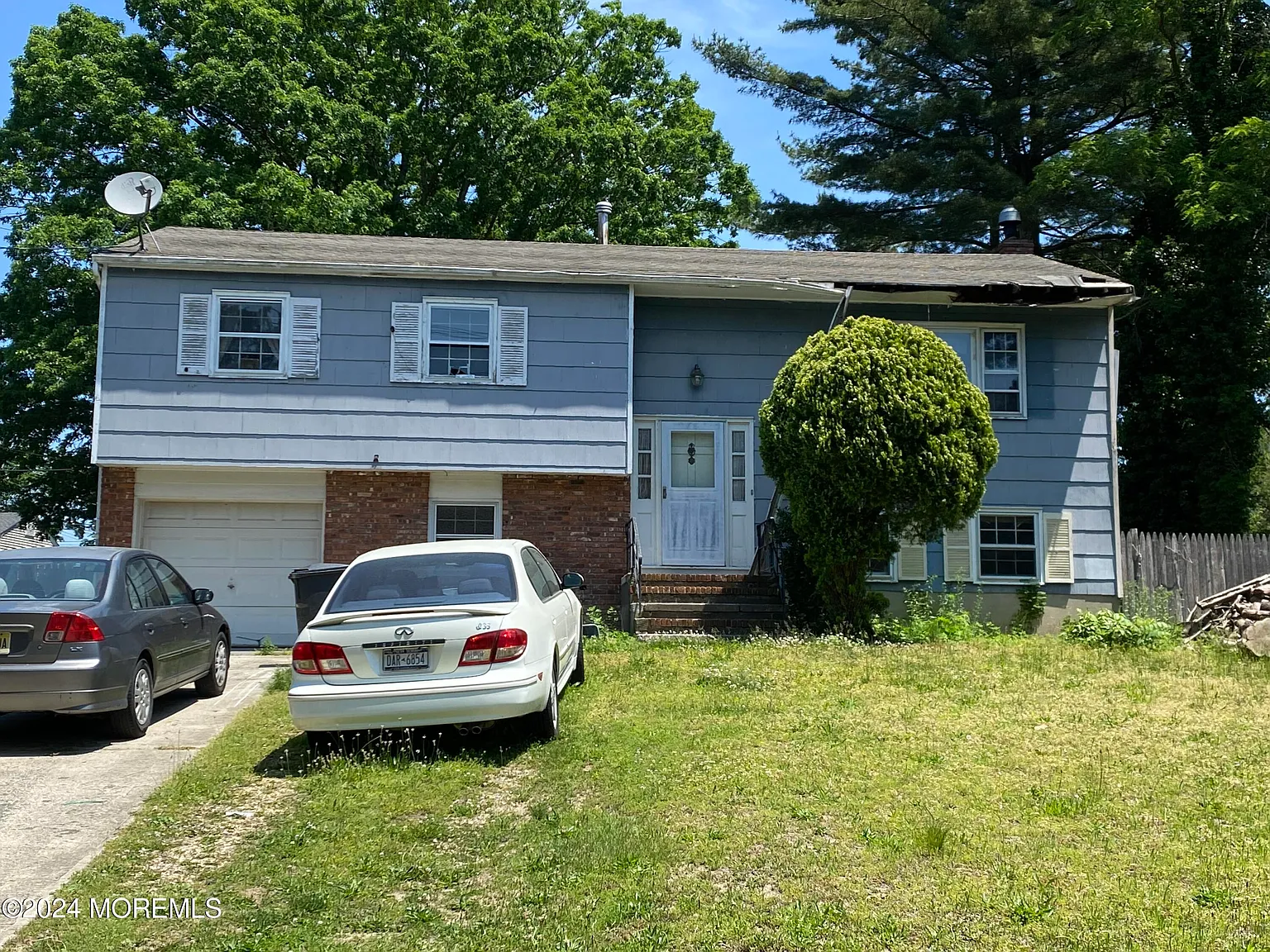 609 Brookside Drive photo 1