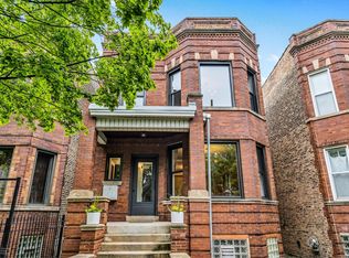 2709 N Sacramento Ave #1, Chicago, IL 60647
