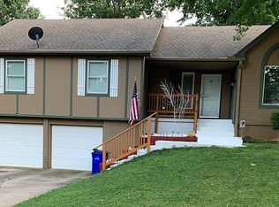 16605 W 146th St, Olathe, KS 66062