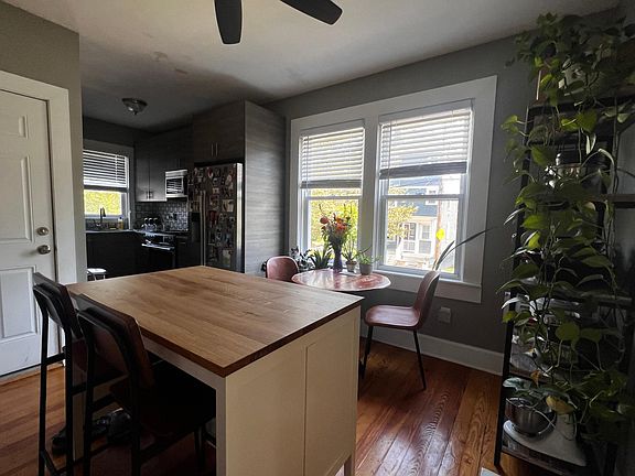 Breakfast room