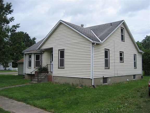 2nd image of 801 Howard St