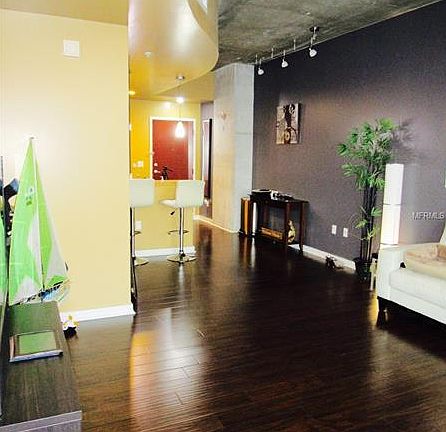 4th image of 155 Court Ave #1013