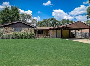 1157 Simpson Dr, Hurst, TX