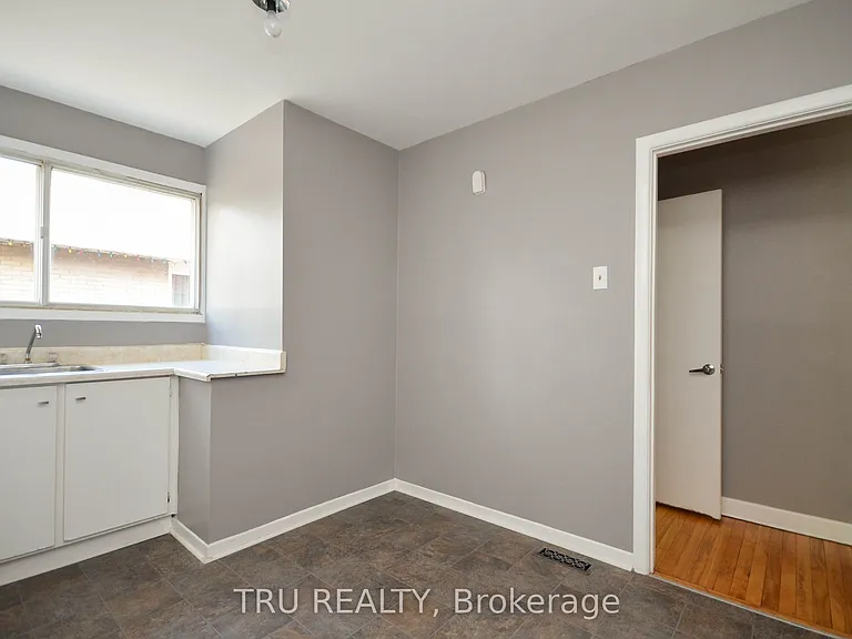 2428 Iris St #A — Photo 17