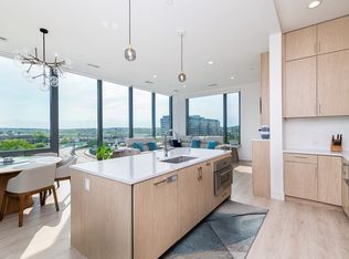 57 Quincy Shore Dr APT Penthouse, Quincy, MA 02171