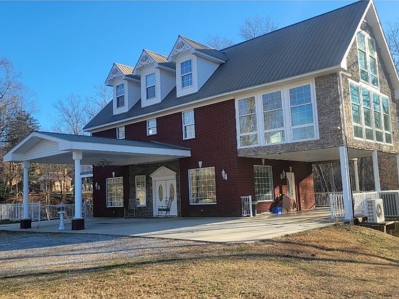 2nd image of 397 Bluff Springs Rd