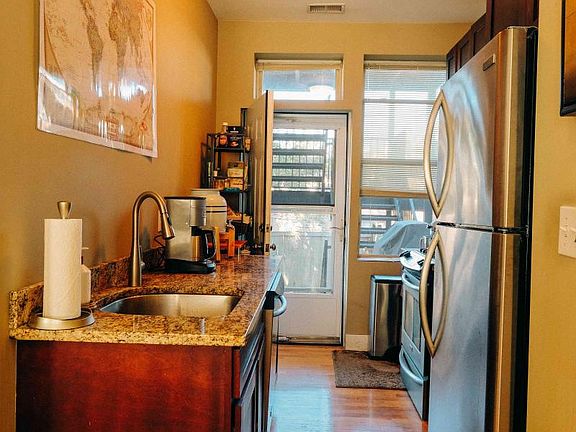 Kitchen W