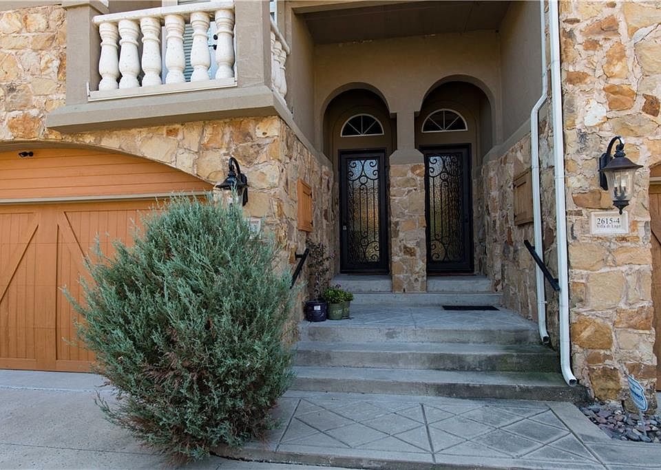 1st image of 2615 Villa Di Lago Dr #3