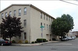 2nd image of 316 Jefferson St