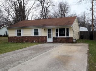 1704 Falkirk Rd, Madison, OH 44057