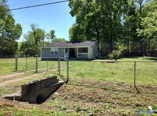 104 A Smith Rd, Huntsville, AL 35811