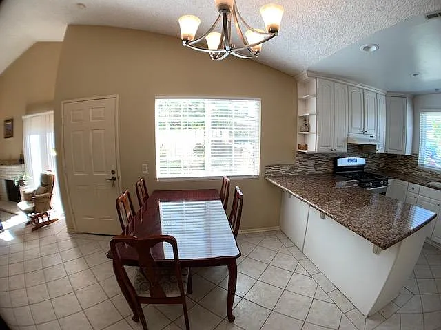 4550 N Ashtree St — Photo 21