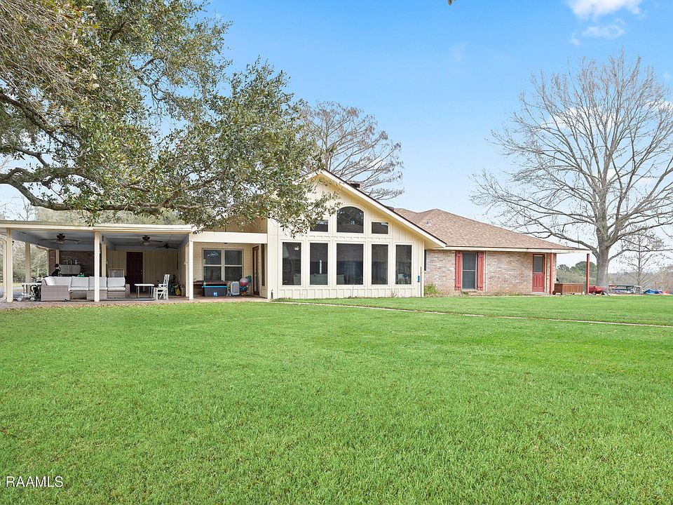 1st image of 204 Smith Reed Rd
