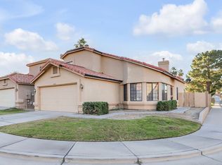 4413 E Hiddenview Dr, Phoenix, AZ 85048