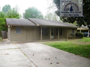 1209 Towering Oaks Dr, Jacksonville, AR 72076