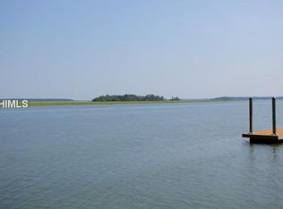 43 N Calibogue Cay Rd, Hilton Head Island, SC 29928