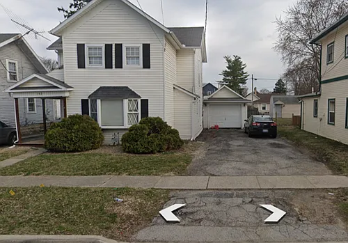 142 Garfield Ave Photo 1