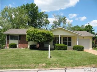 931 Flair Ct, Saint Louis, MO