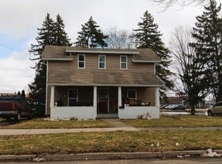 314 Park Ave, Alma, MI 48801