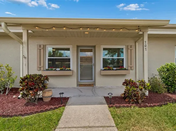 10780 43rd St N APT 707, Clearwater, FL 33762