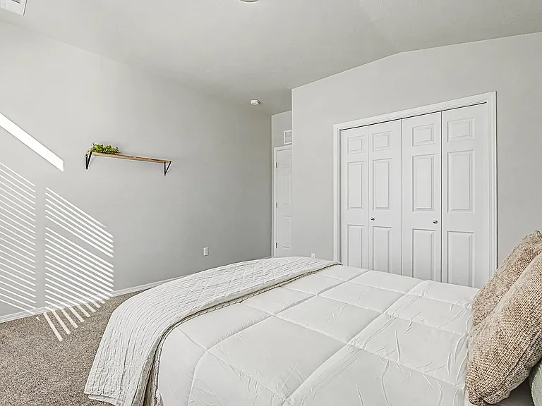 2742 W Balboa Dr — Photo 10