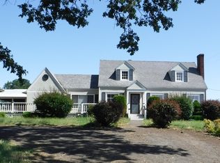 26261 Hall Rd, Junction City, OR 97448