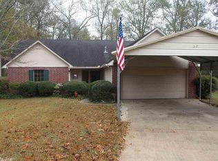 62 Redleaf Cir, Little Rock, AR 72210