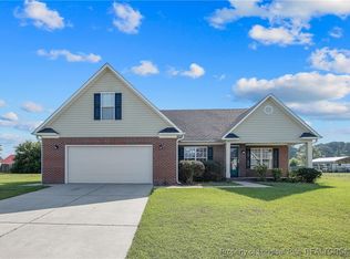 107 Kennedy Dr, Raeford, NC 28376