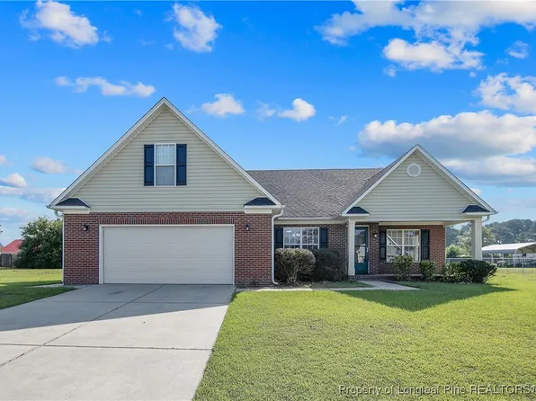 107 Kennedy Dr, Raeford, NC 28376