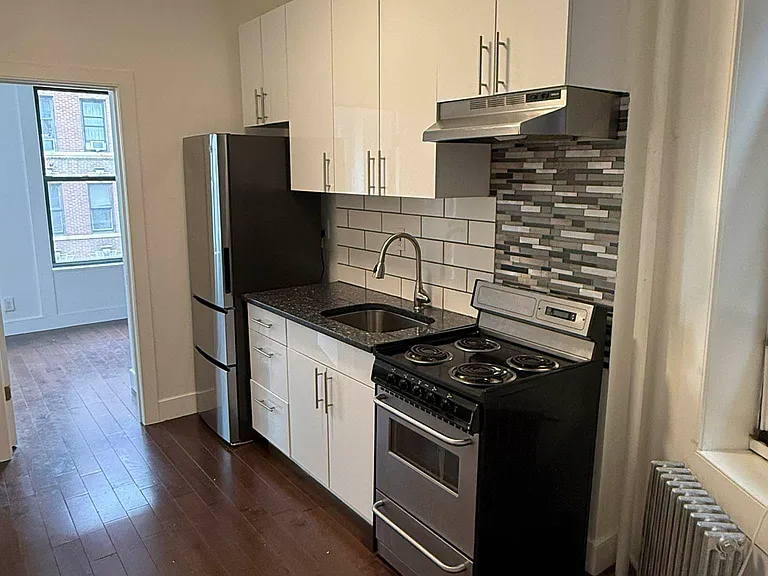 436 E 75th St #3FE — Photo 14