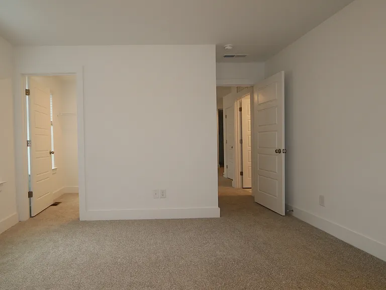 2926 Spring Manor Way — Photo 21