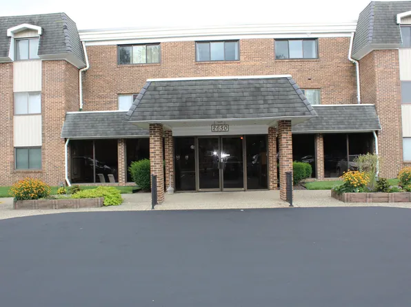 2650 Cooper Ave APT 301, Springfield, IL 62704