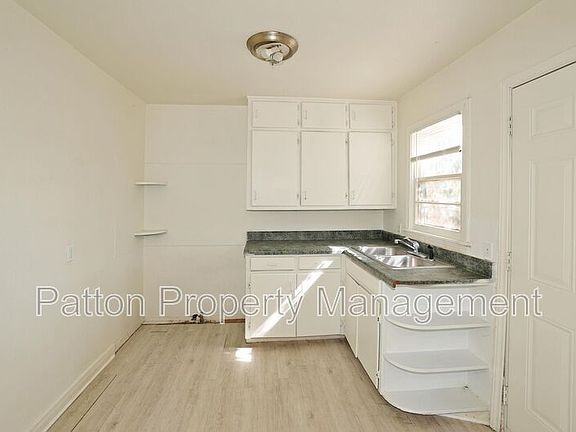 2nd image of 109 S Palo Duro St #B