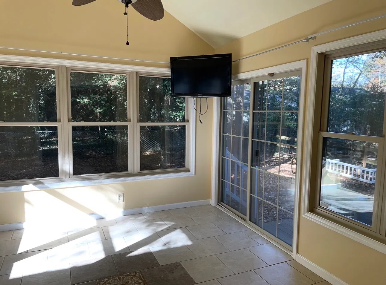 3 bed, 1520 sqft, $2,300 — Photo 3