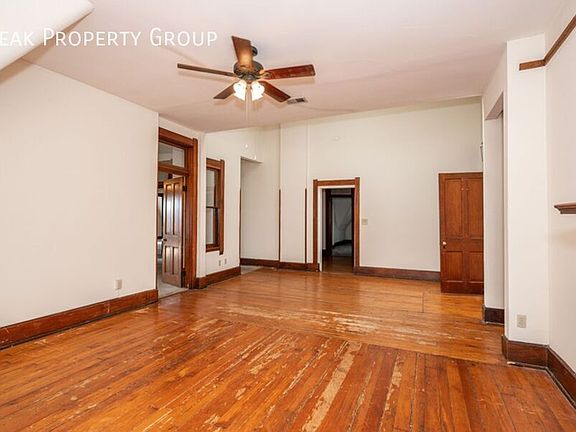 3rd image of 2365 Auburn Ave APT 1