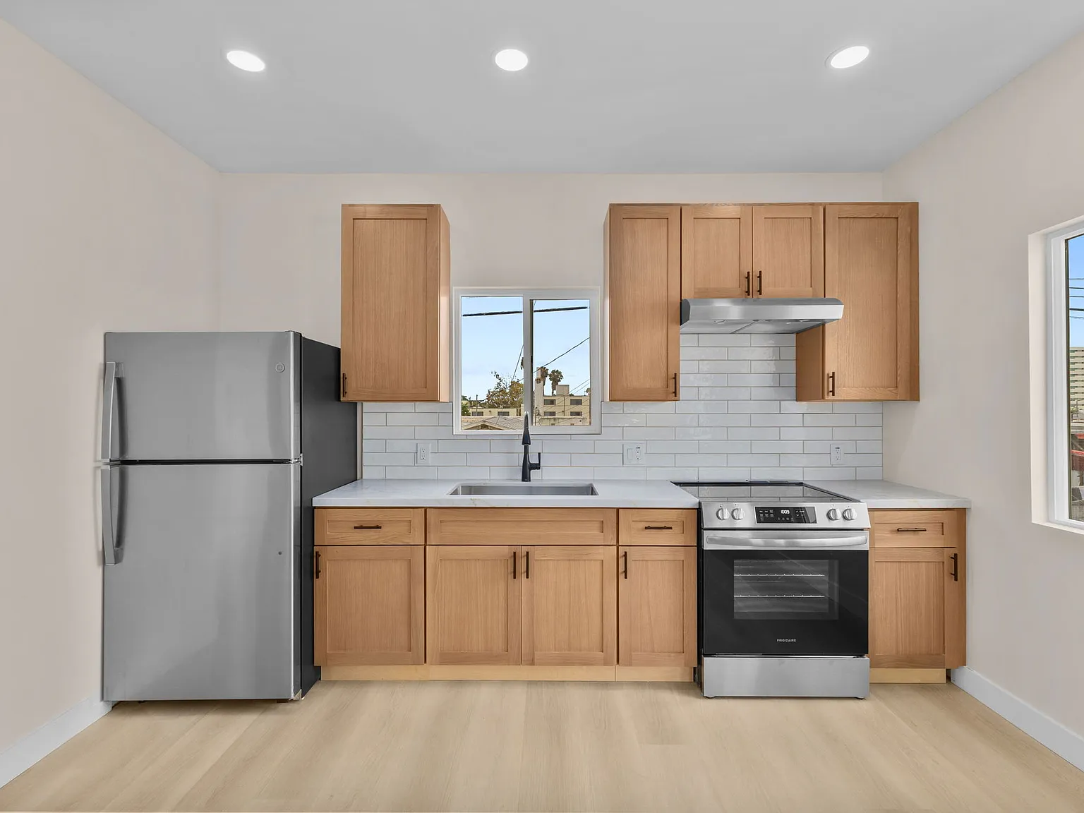 1 bed, 480 sqft, $1,895 — Photo 2