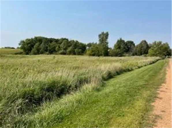 7815 Corcoran Trl W, Hamel, MN 55340