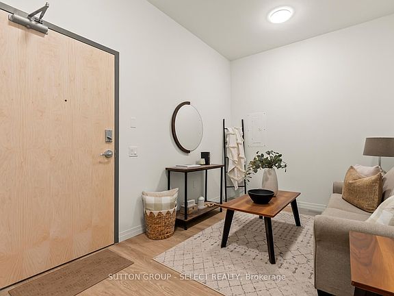 4th image of 351 Hill St #208