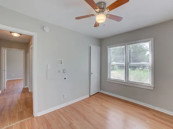 1020 E Apache St, Tulsa, OK 74106