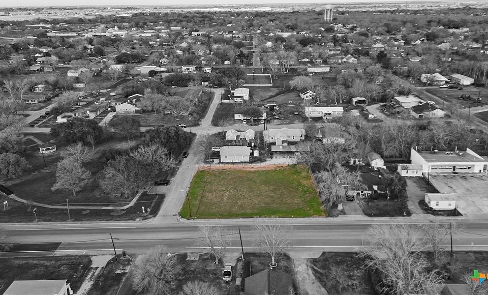 1st image of Phillips Street W Grand Ave