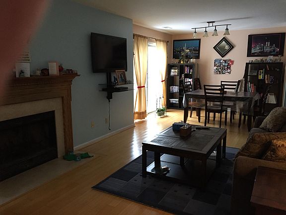 Living room into dinning area