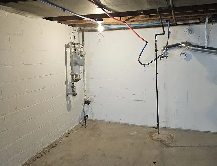 5786 Neff Ave — Photo 10