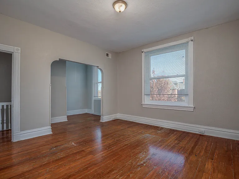 2310 Russell Blvd #A — Photo 8