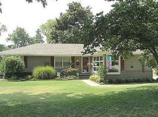 110 E 12th St N, Sand Springs, OK 74063